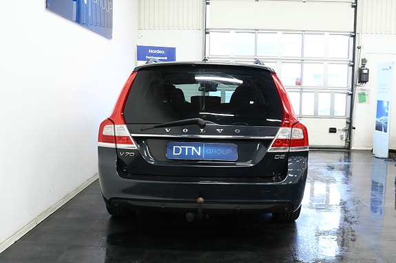 Volvo V70 4 of 18