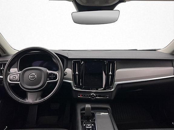 Volvo V90 15 of 30