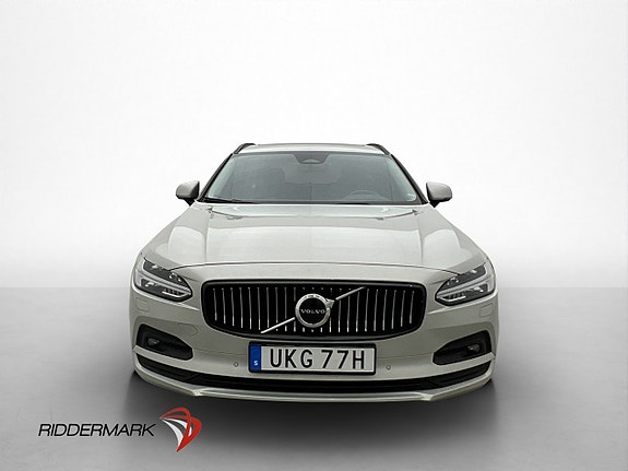 Volvo V90 2 of 30