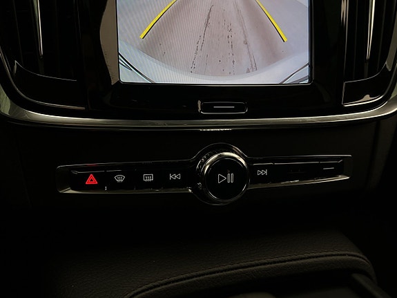 Volvo V90 26 of 30