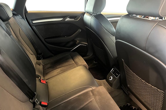 Audi S3 27 of 30