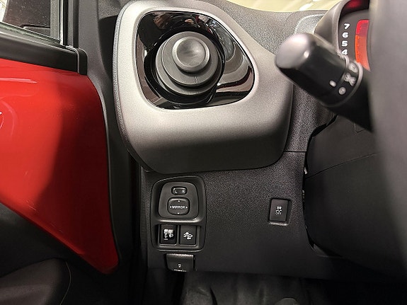 Toyota Aygo 11 of 25