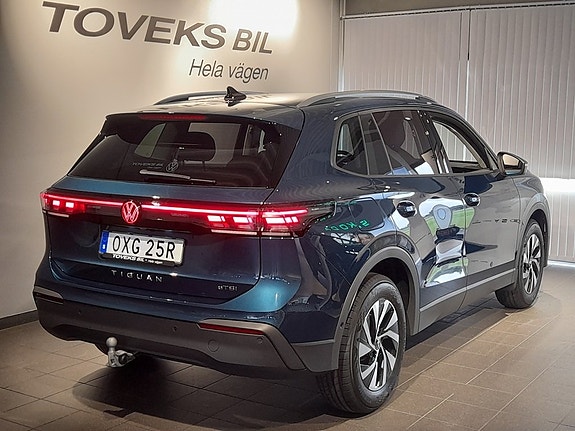 Volkswagen Tiguan 5 of 19