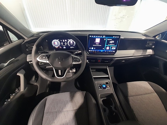 Volkswagen Tiguan 14 of 19