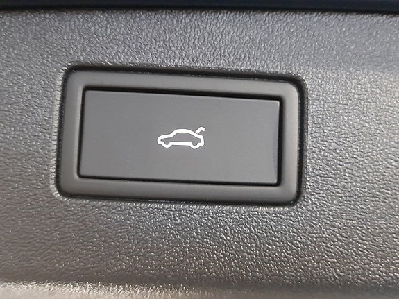 Volkswagen Tiguan 10 of 19
