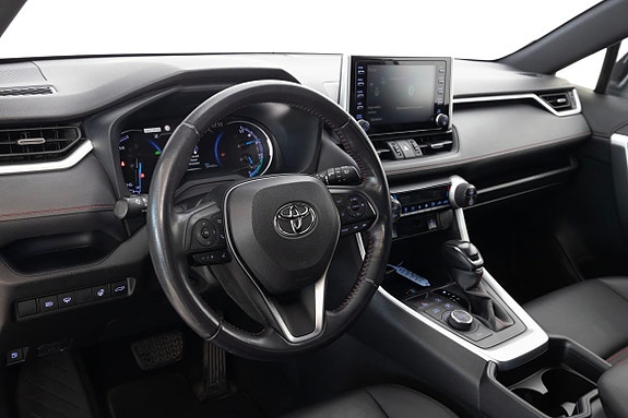Toyota RAV4 18 of 23
