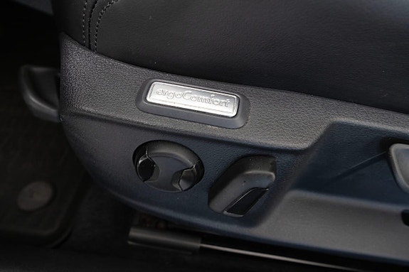 Volkswagen Passat 21 of 22