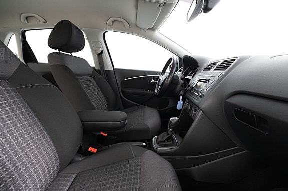 Volkswagen Polo 14 of 19