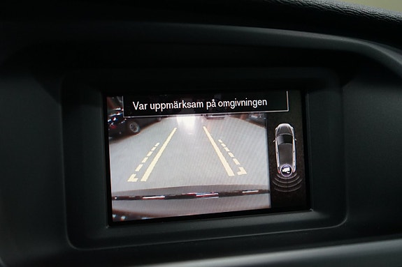 Volvo V40 12 of 15