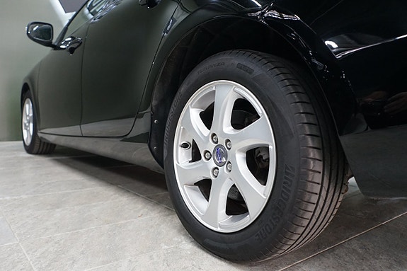Volvo V40 15 of 15