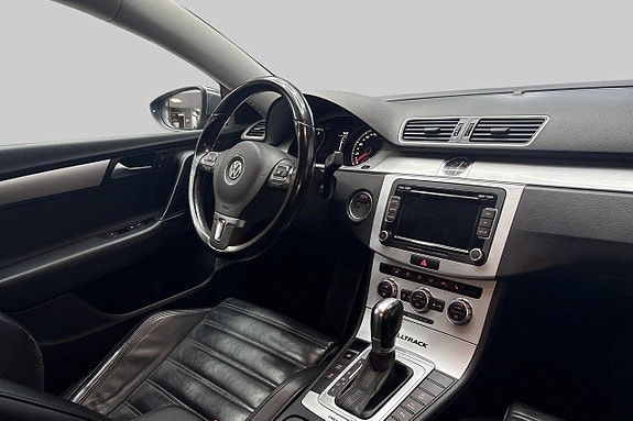 Volkswagen Passat Alltrack 11 of 18