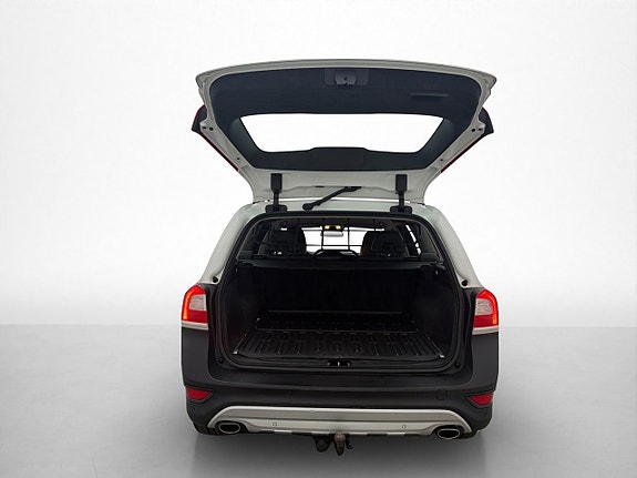 Volvo XC70 24 of 26