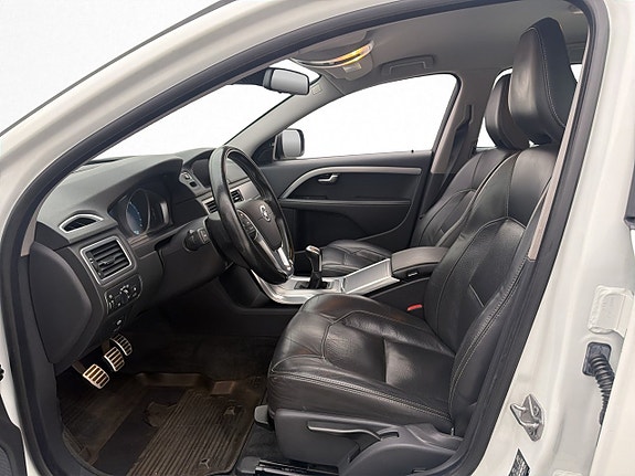 Volvo XC70 9 of 26