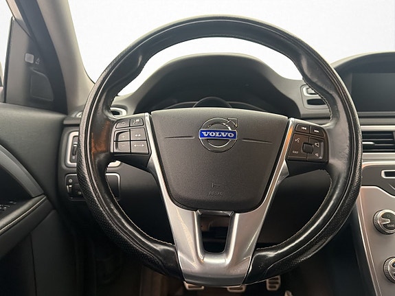 Volvo XC70 10 of 26