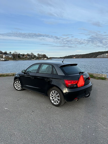 Audi A1 2 of 13