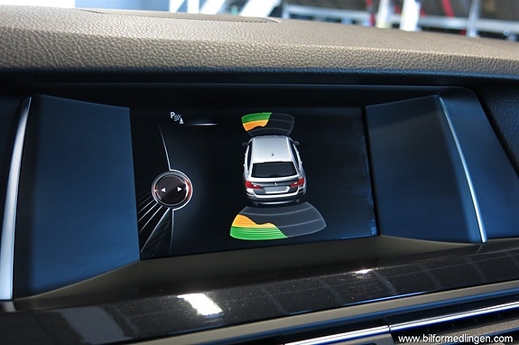 BMW 520 13 of 15