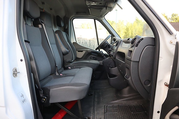 Renault Master 11 of 16