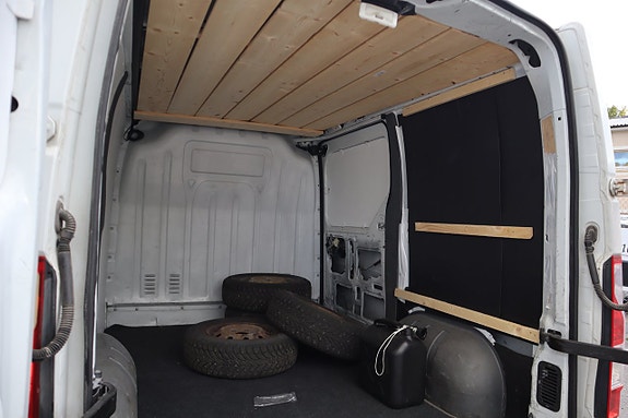 Renault Master 14 of 16