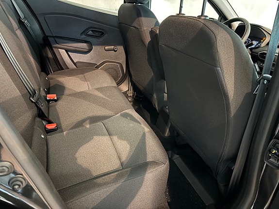 Dacia Sandero 8 of 10