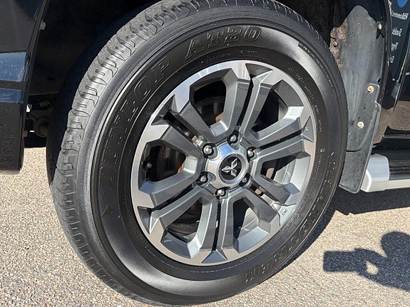 Mitsubishi L200 19 of 19