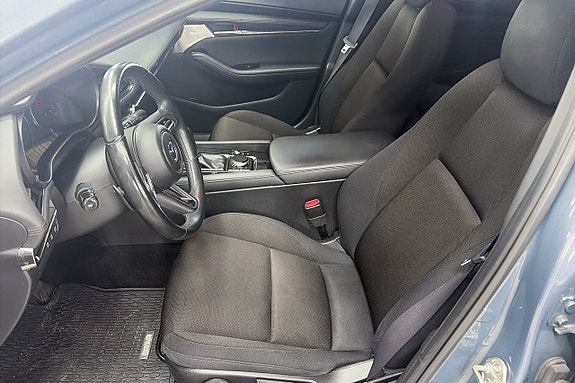 Mazda 3 14 of 18