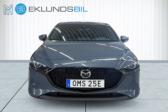 Mazda 3 8 of 18