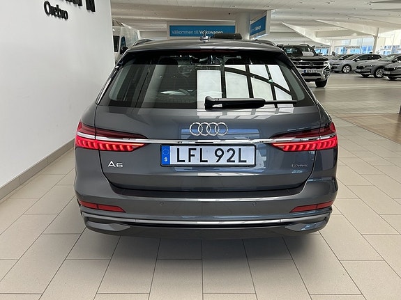 Audi A6 6 of 22