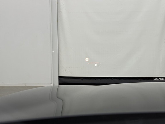 BMW 530i 11 of 30