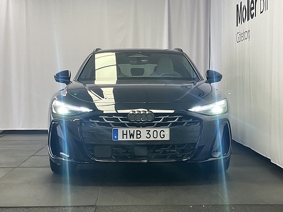 Audi A6 2 of 17