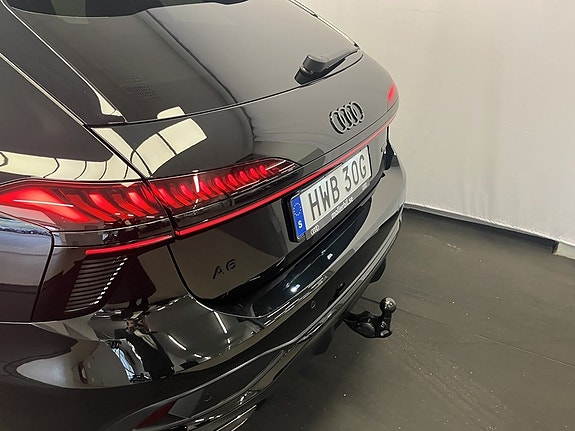 Audi A6 7 of 17