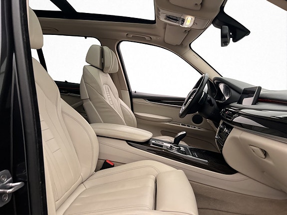BMW X5 27 of 30