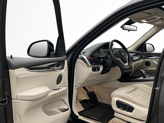 BMW X5 11 of 30