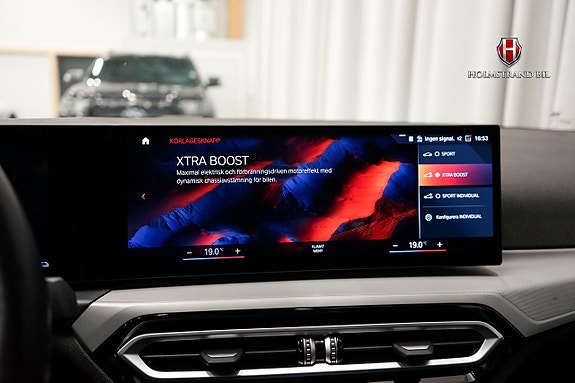 BMW 330e 20 of 27
