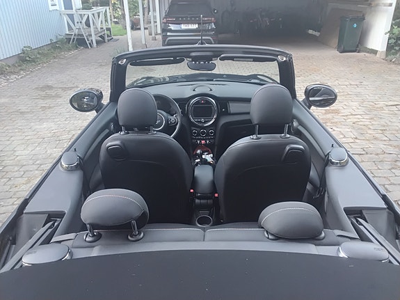 MINI Cooper 4 of 10