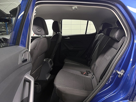Volkswagen T-Cross 25 of 30