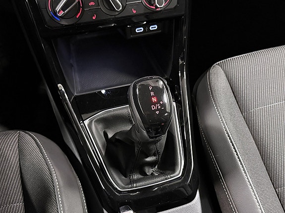 Volkswagen T-Cross 22 of 30