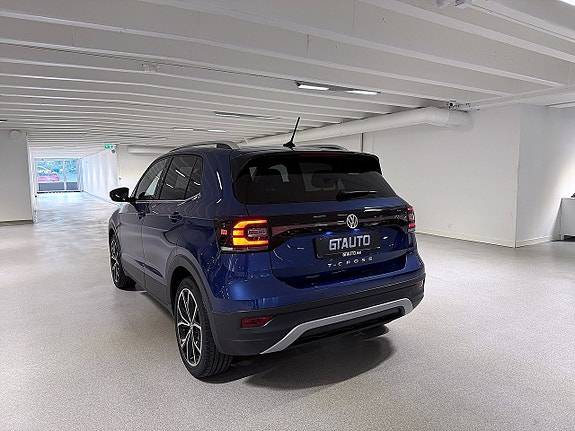 Volkswagen T-Cross 7 of 30