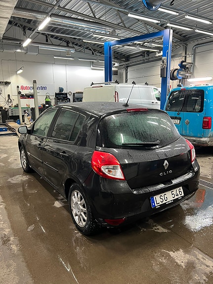 Renault Clio 3 of 10