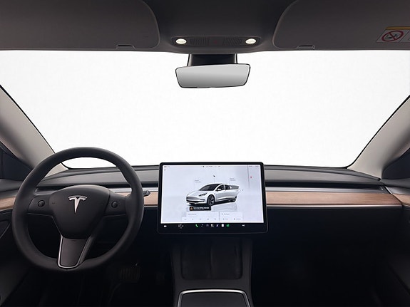 Tesla Model 3 21 of 30