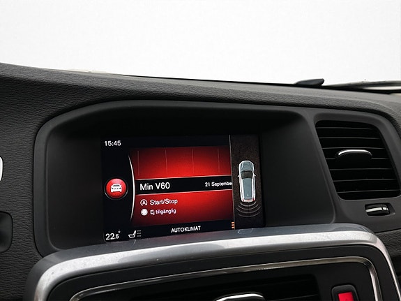 Volvo V60 Cross Country 21 of 30