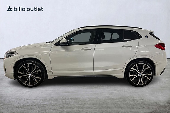 BMW X2 7 of 28