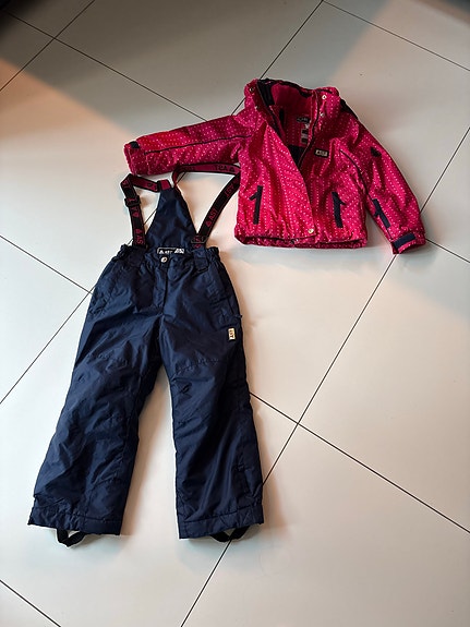 Product image 1 of 4