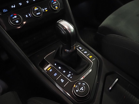 Volkswagen Tiguan 22 of 24