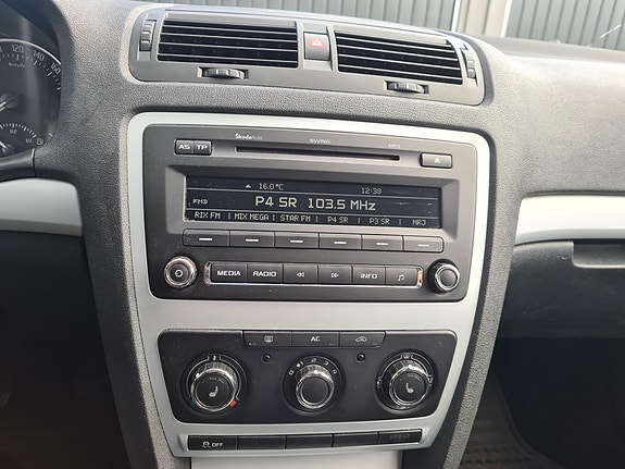 Skoda Octavia 3 of 11