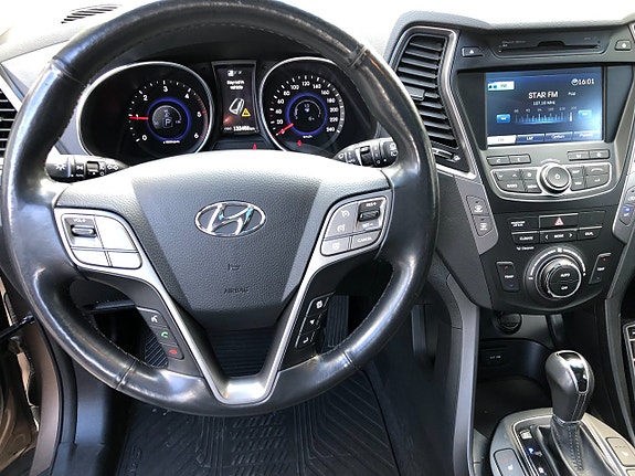 Hyundai Santa Fe 22 of 30