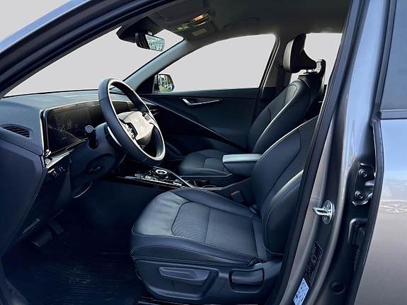 Kia Niro 8 of 15