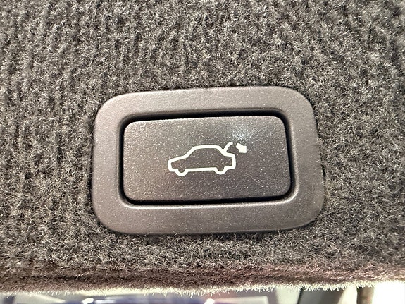 Volvo XC60 21 of 27