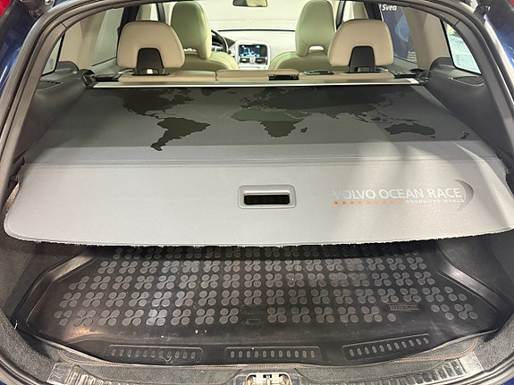 Volvo XC60 22 of 27
