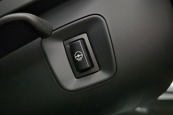 BMW 218i 11 of 14