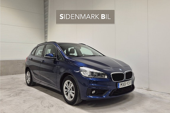 BMW 218i 2 of 14